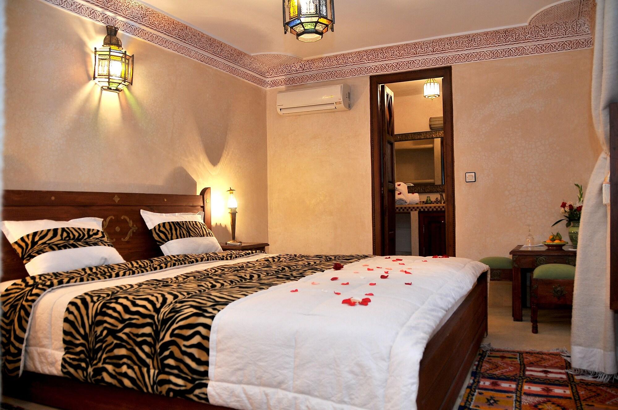 Lila 4*