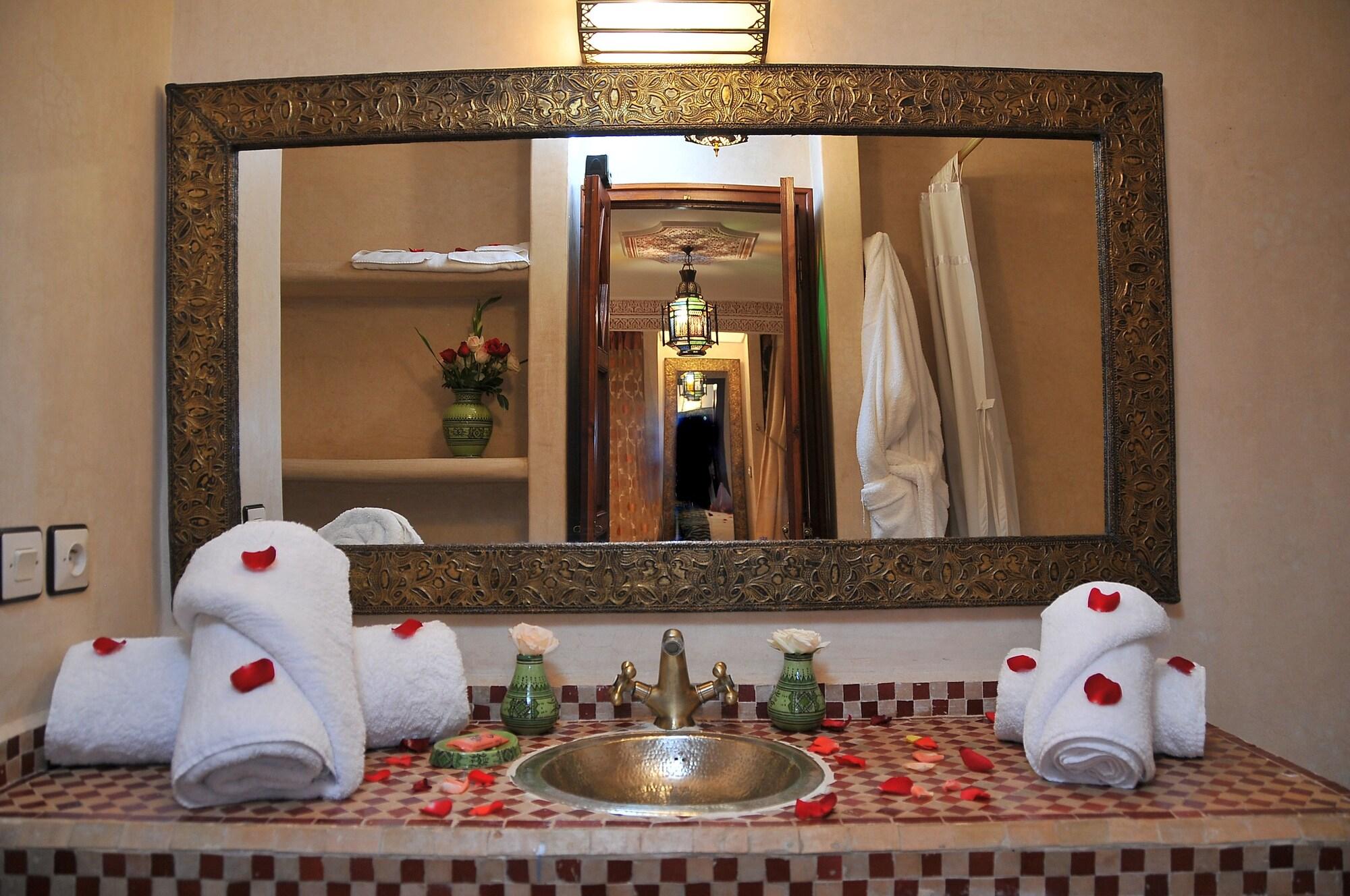 Riad Lila 4*