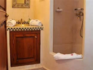Lila Riad 4*